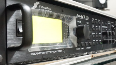 FRACTAL AUDIO SYSTEMS Axe FxII XL+を２年間使用してみて | RaKDoの